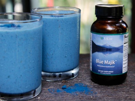 Enhance Your Smoothies with Phycocyanin Powder.png